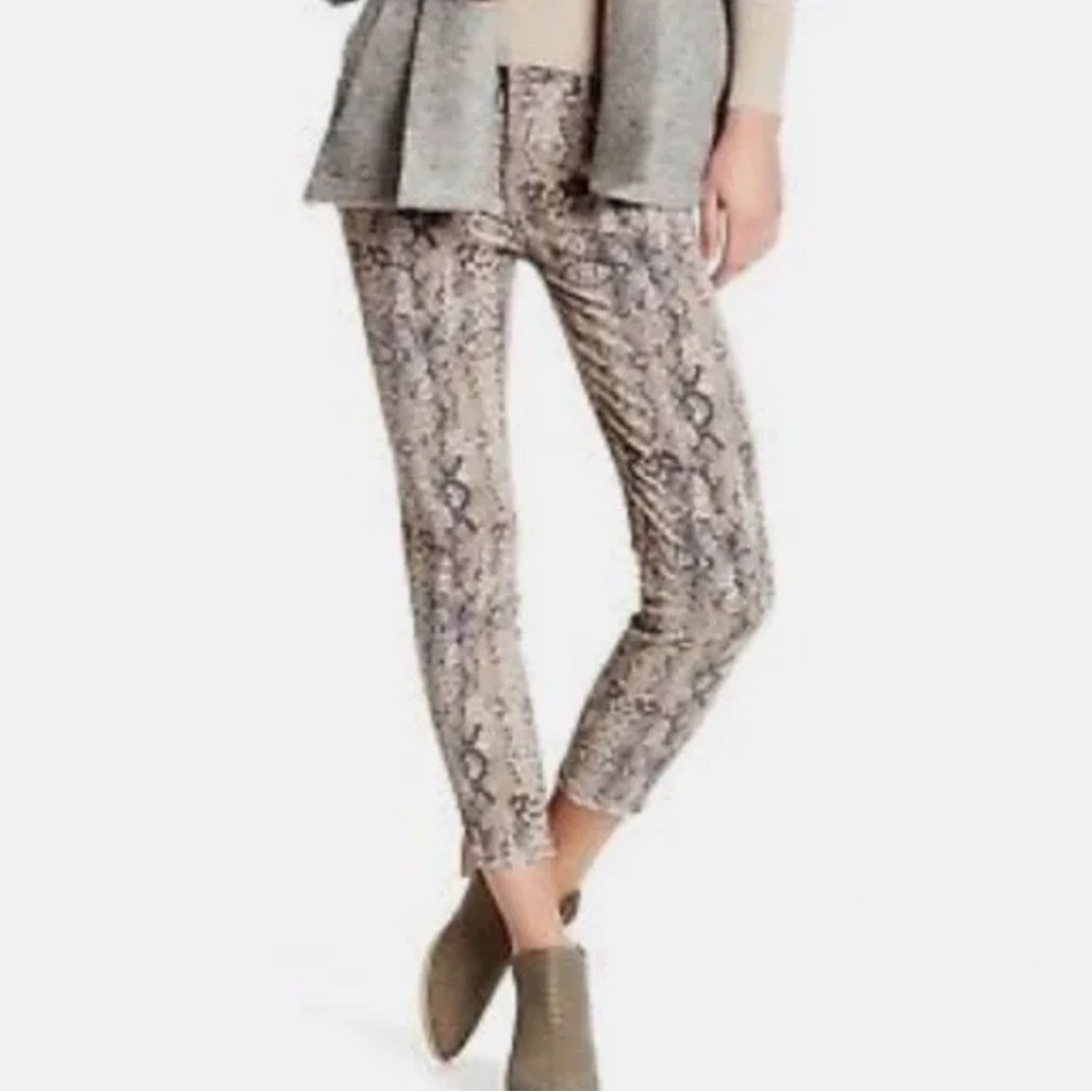 Free People Skinny Snake Print Velvet High Rise Crop Jean Size 27